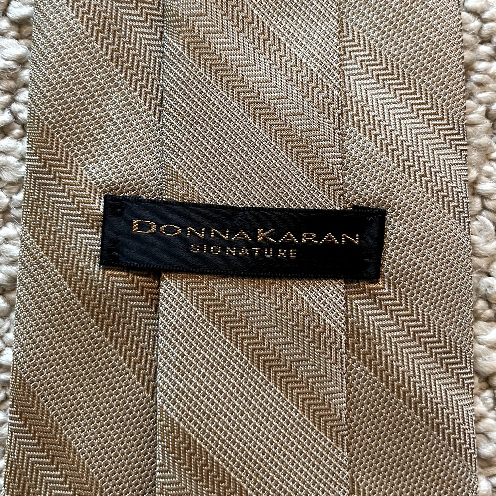 My husband is retiring his ties 👇🏽